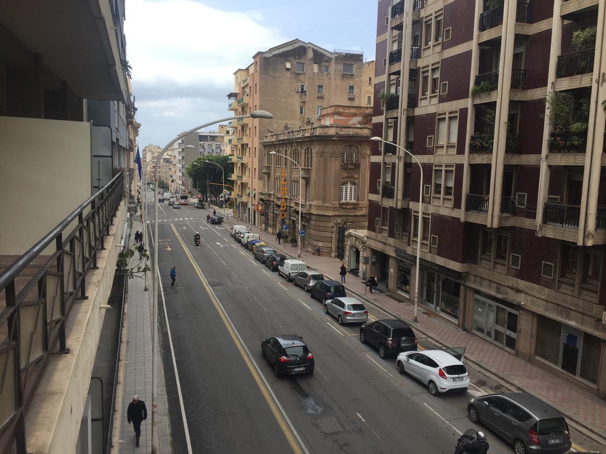 Affittacamere Easy Cagliari Exterior foto